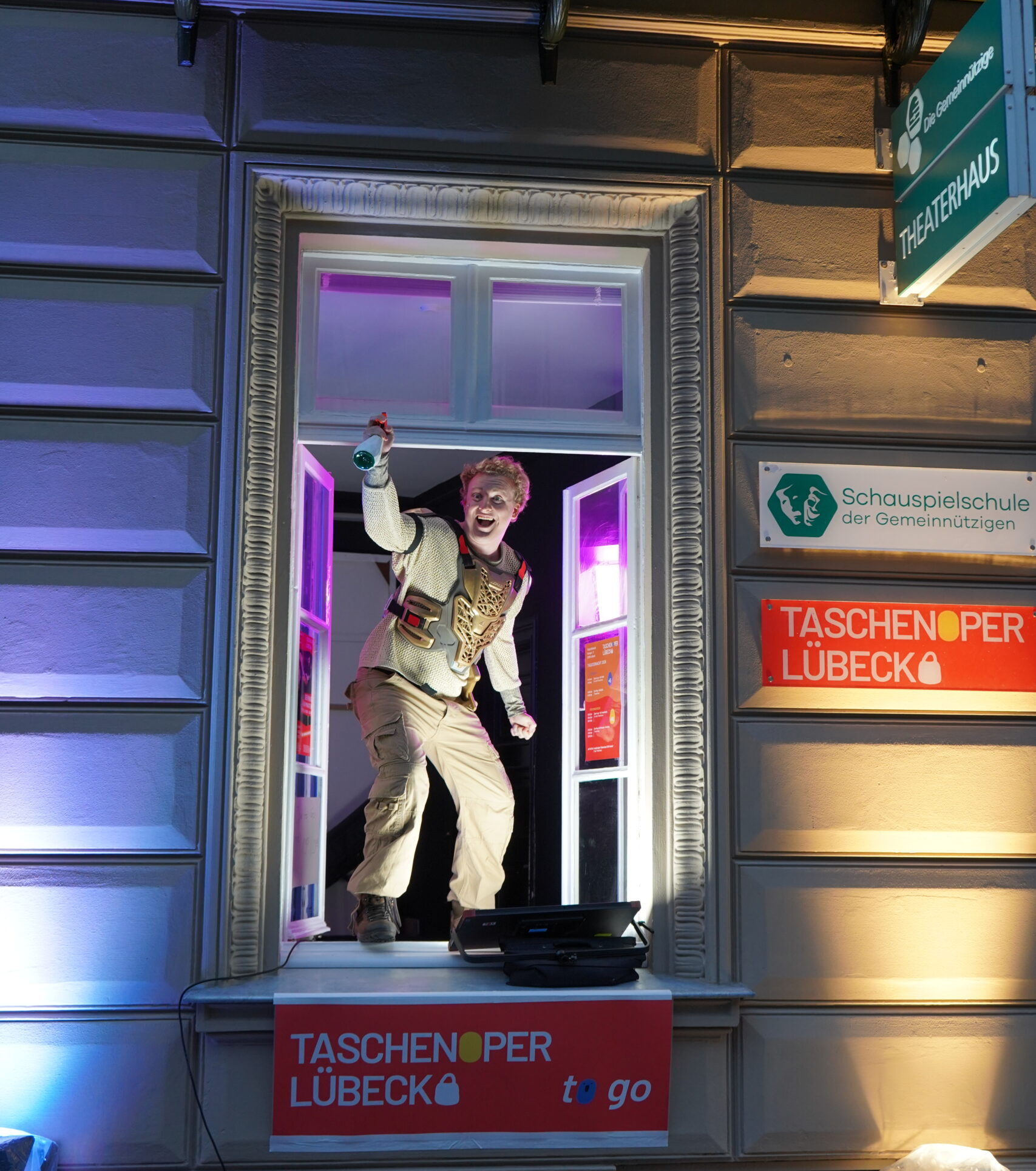  (Bild 4 von 4)